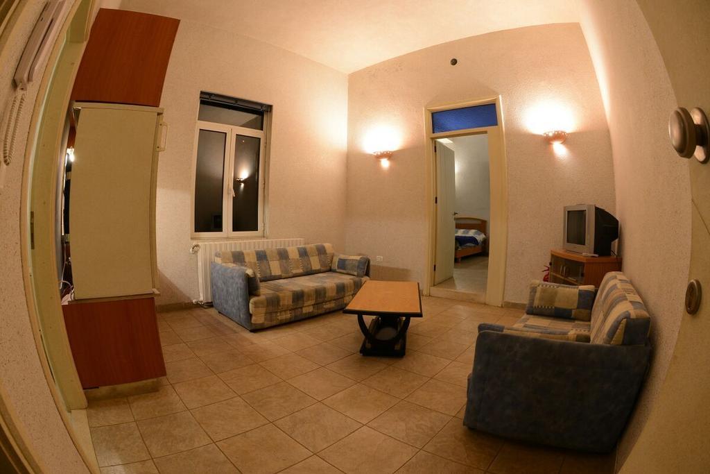 Bauhaus Motel Bcharré エクステリア 写真