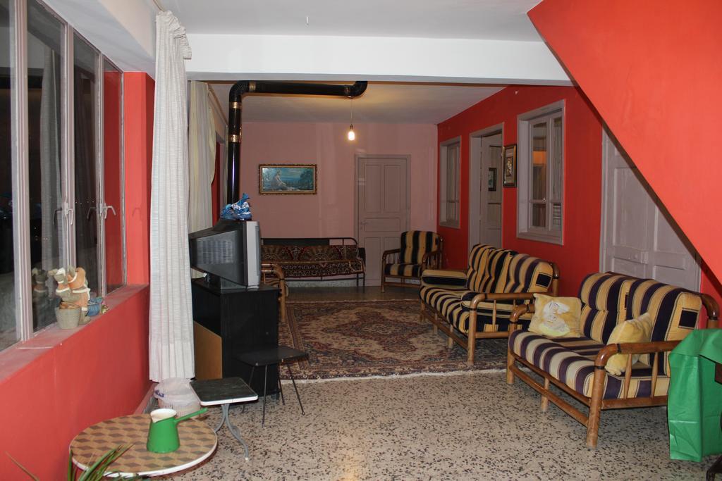 Bauhaus Motel Bcharré エクステリア 写真